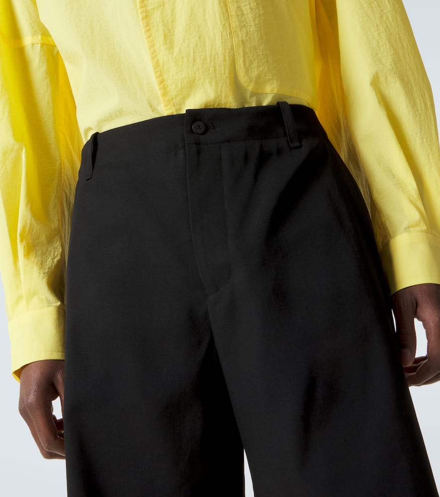 Camargue virgin wool Bermuda shorts