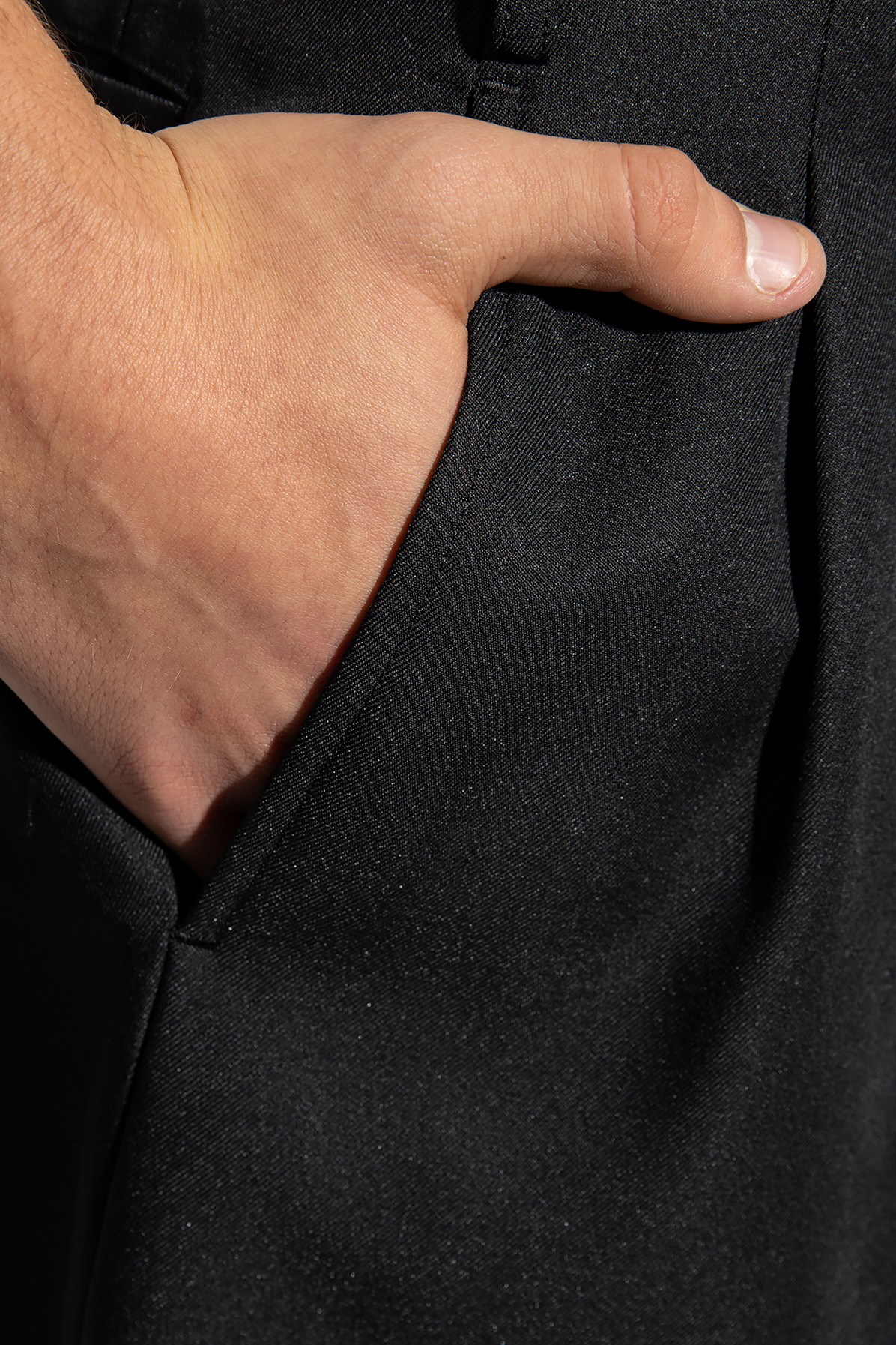 Trousers with pockets