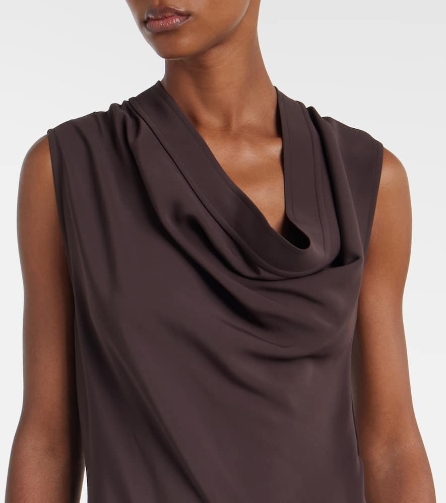 Asymmetric gown