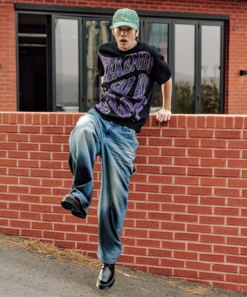 XTK148 Weekend Round Short Sleeve Knit
