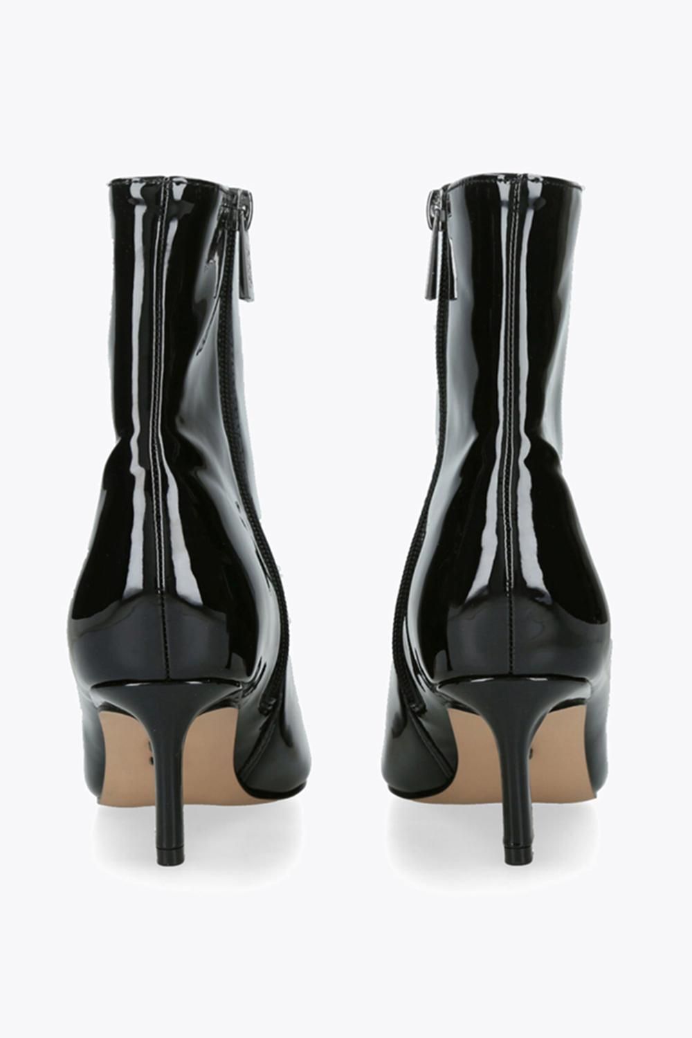 STEVE MADDEN Women's 'Lulah Patent Black' Boots in Black