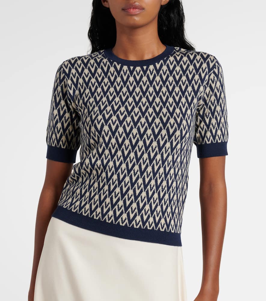 Toute La V virgin wool sweater