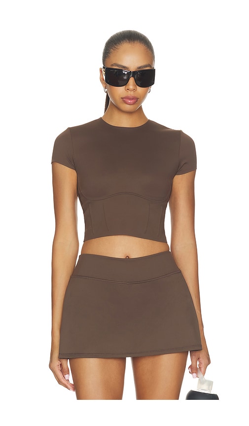 Nikeskims matte corset crop top en color marrÃ³n S tambiÃ©n en XS