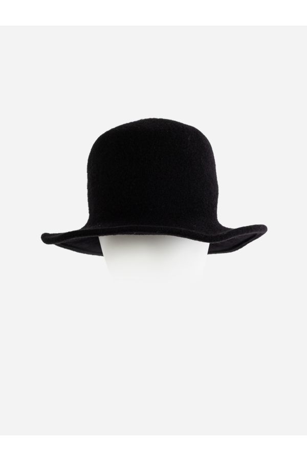 1686 Fedora — Black