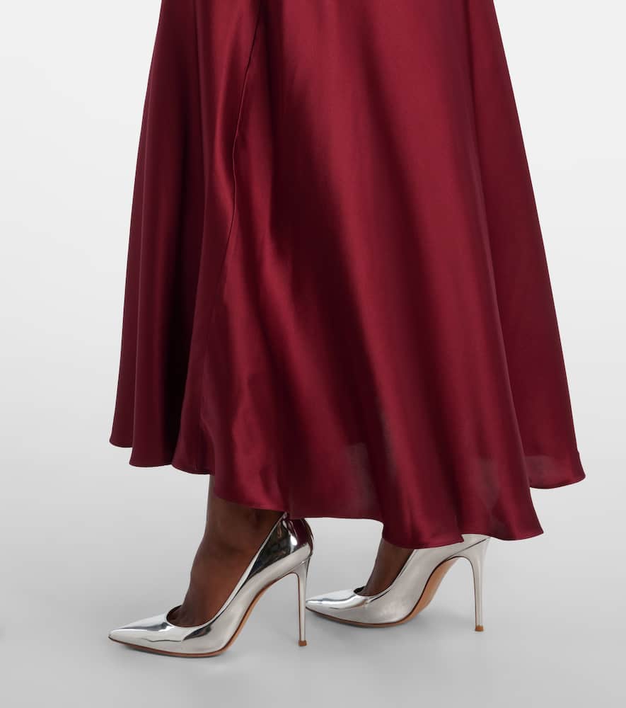 Floral-appliqué lace-trimmed silk gown