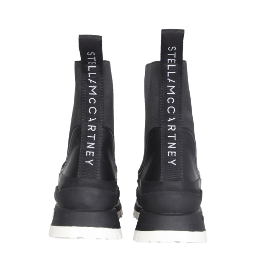 Trace two-tone ankle boots