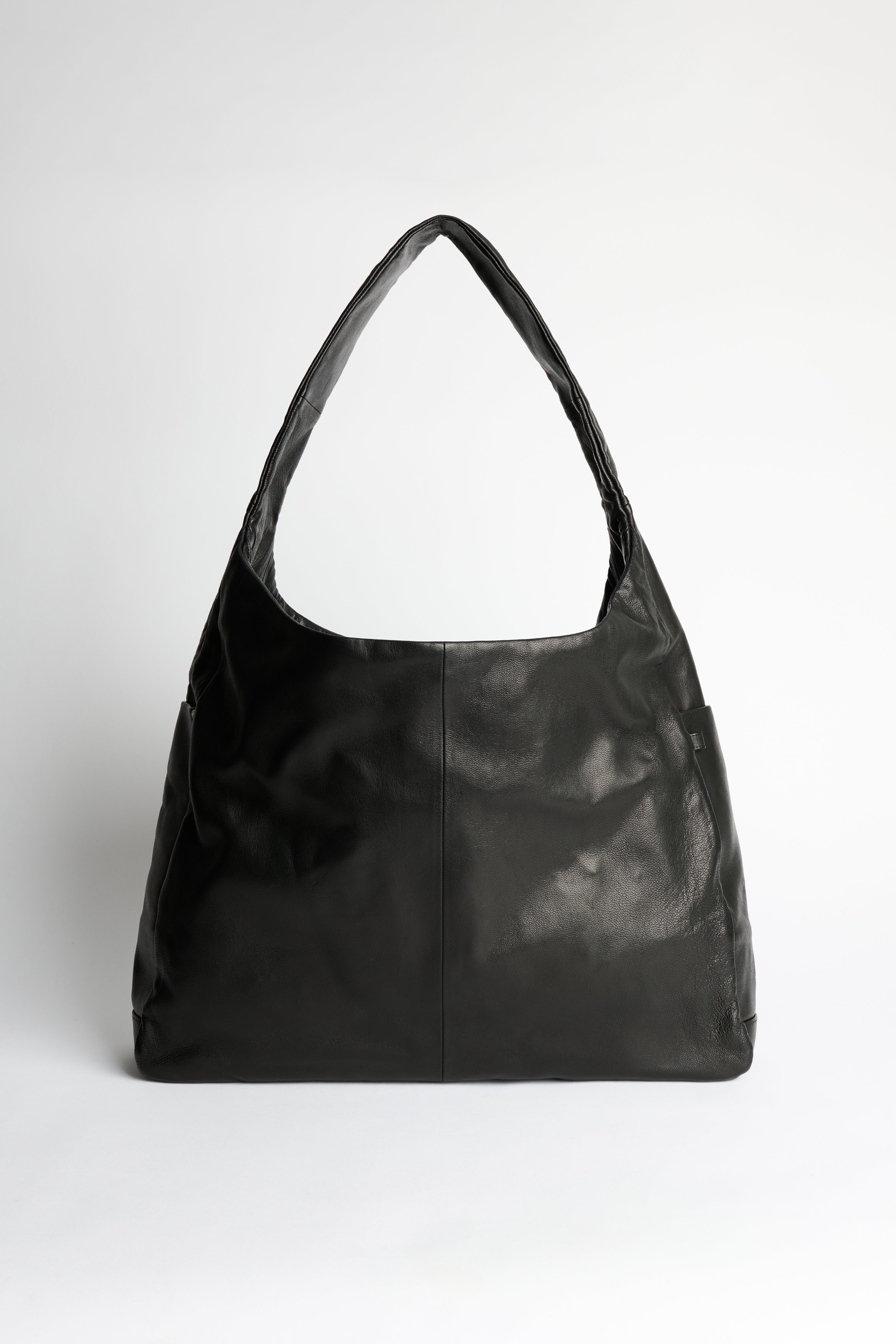 Ssstein Leather Shoulder Bag Black