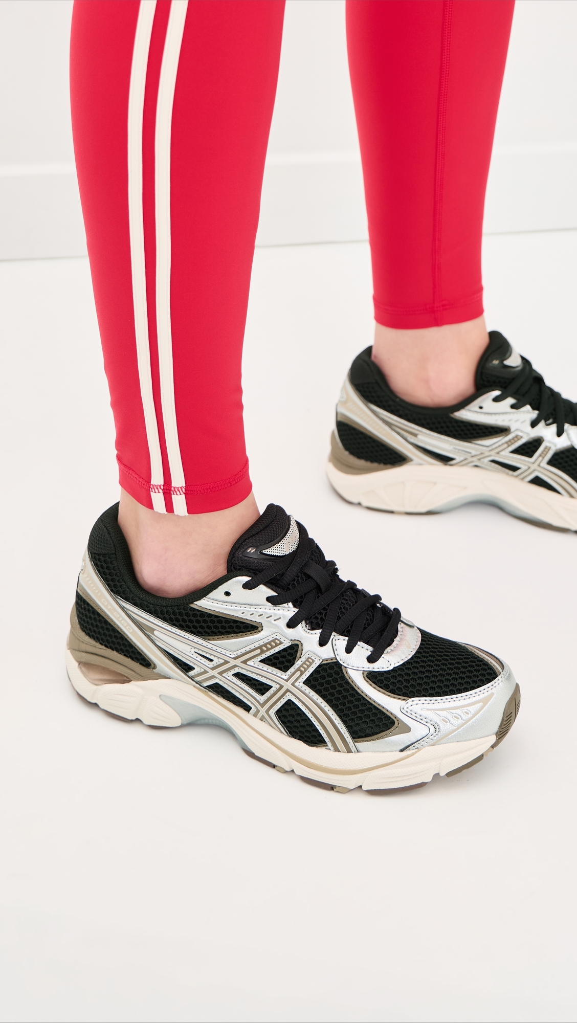 GT-2160 Sneakers Black/Driftwood W