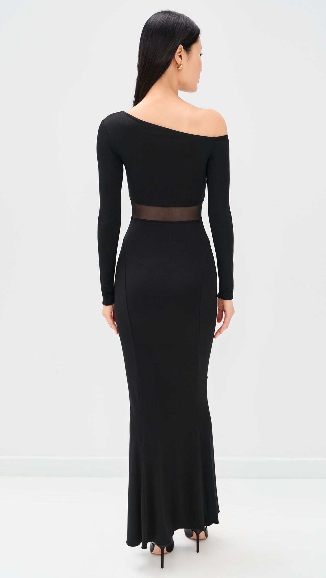 The Hold Me Dress Black