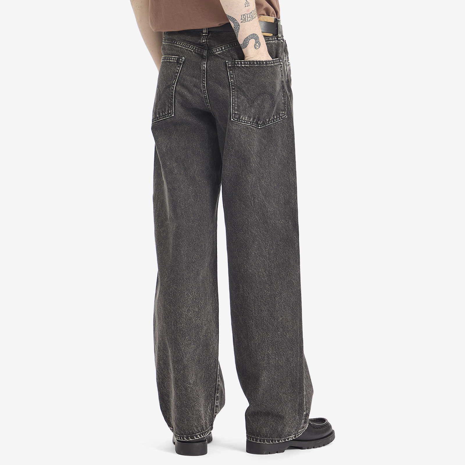 Edwin Men's Wide Jeans in Black