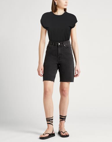 Woman T