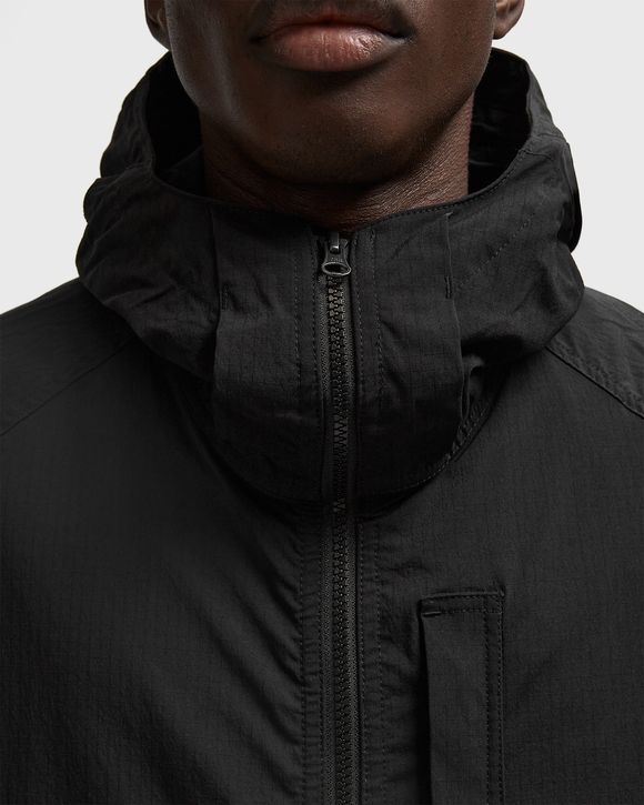 PACKABLE WINDBREAKER