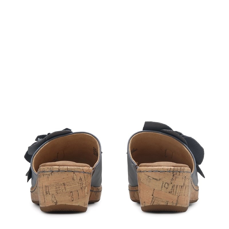 B. O.C. Women's Stephanie Flower Wedge Sandals (Blue)