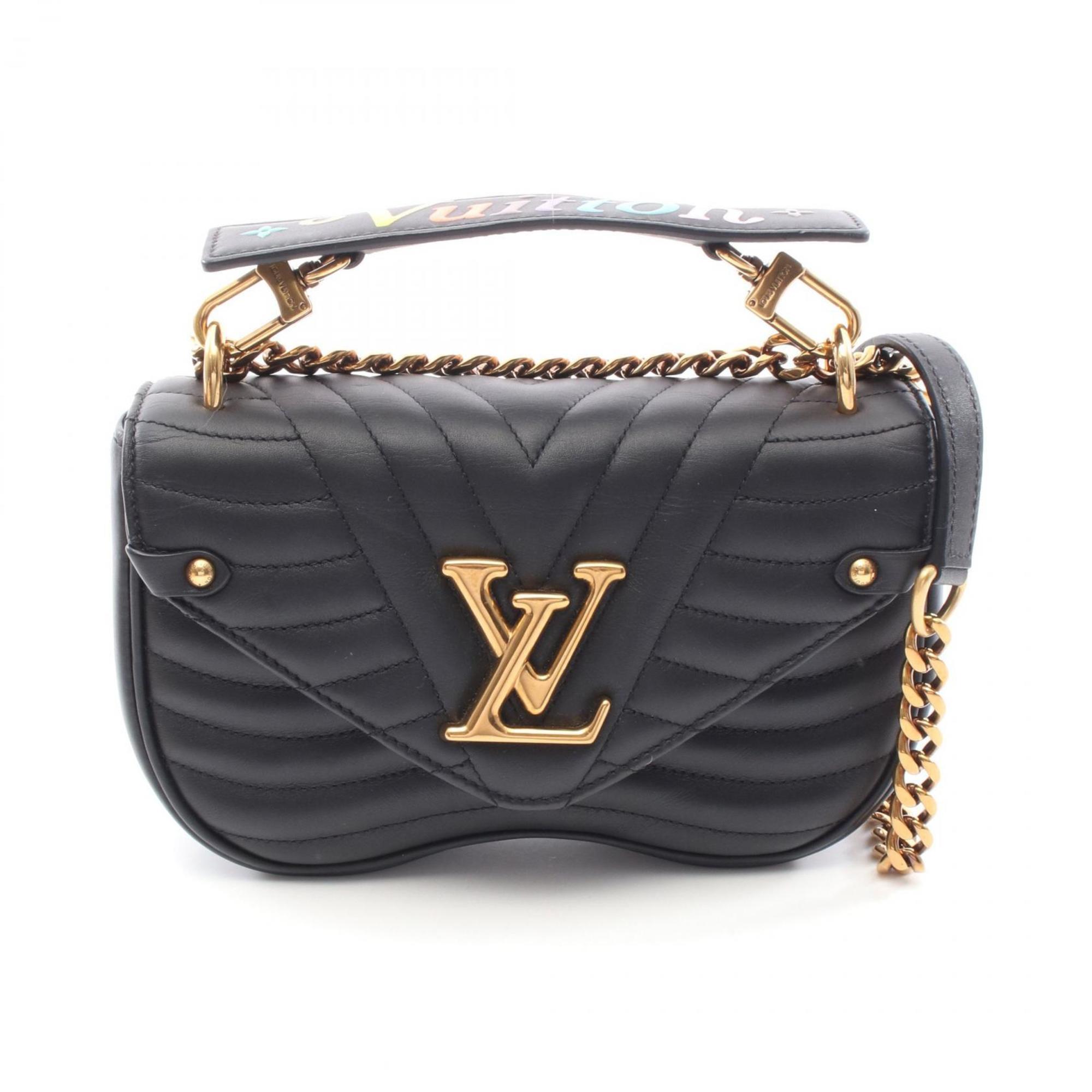 Louis Vuitton Black Leather Shoulder Bag Pre-Owned