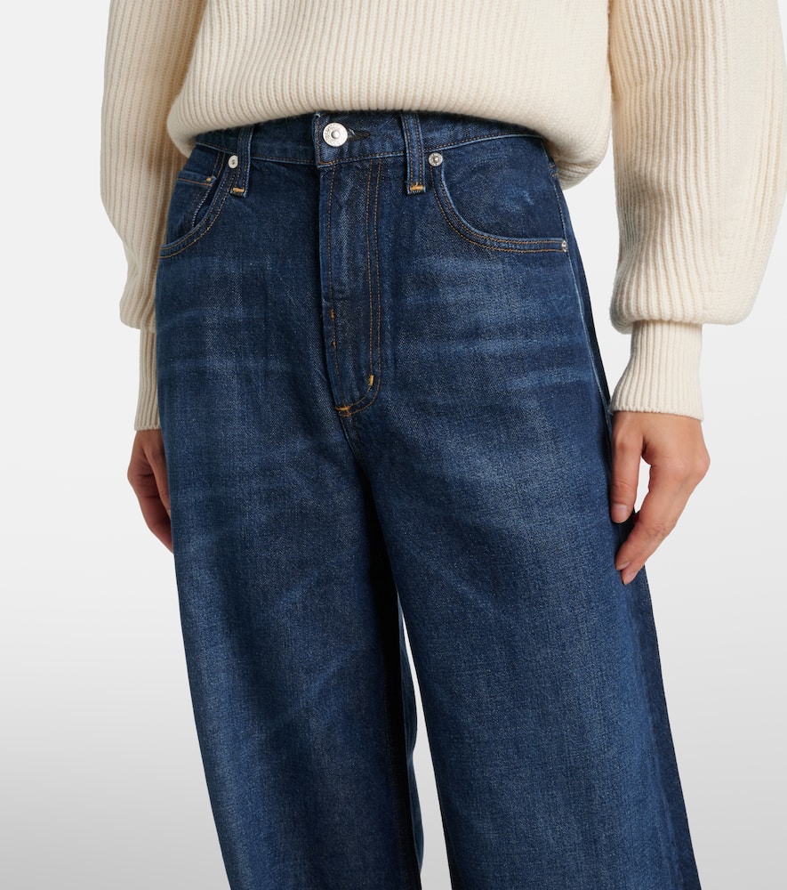High-rise wide-leg jeans