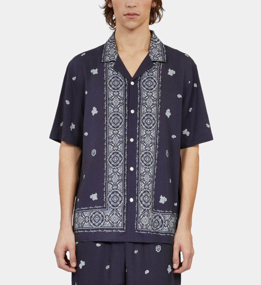 The Kooples 남성 Skull Paisley Print Short Sleeve Shirt
