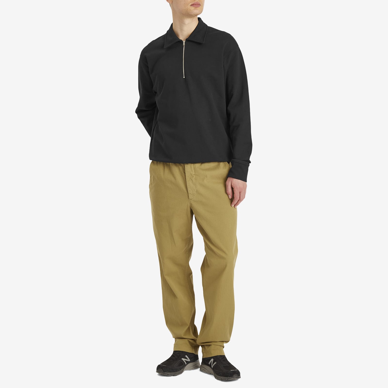 Norse Projects Men's Ketel Relaxed Logo Half Zip Sweatshirt in Black
