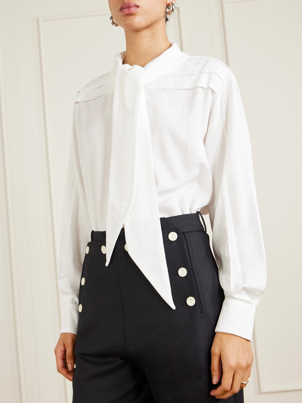 S. S. Daley - Elspeth Pussy-bow Silk Shirt - Ecru