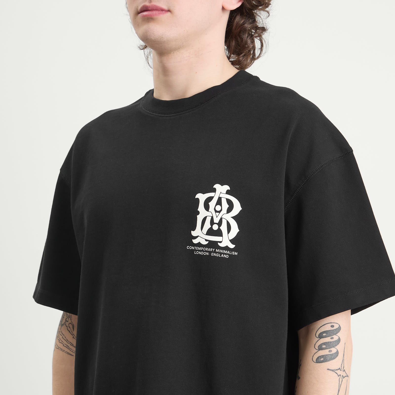 Men's Disc T-Shirt in Black