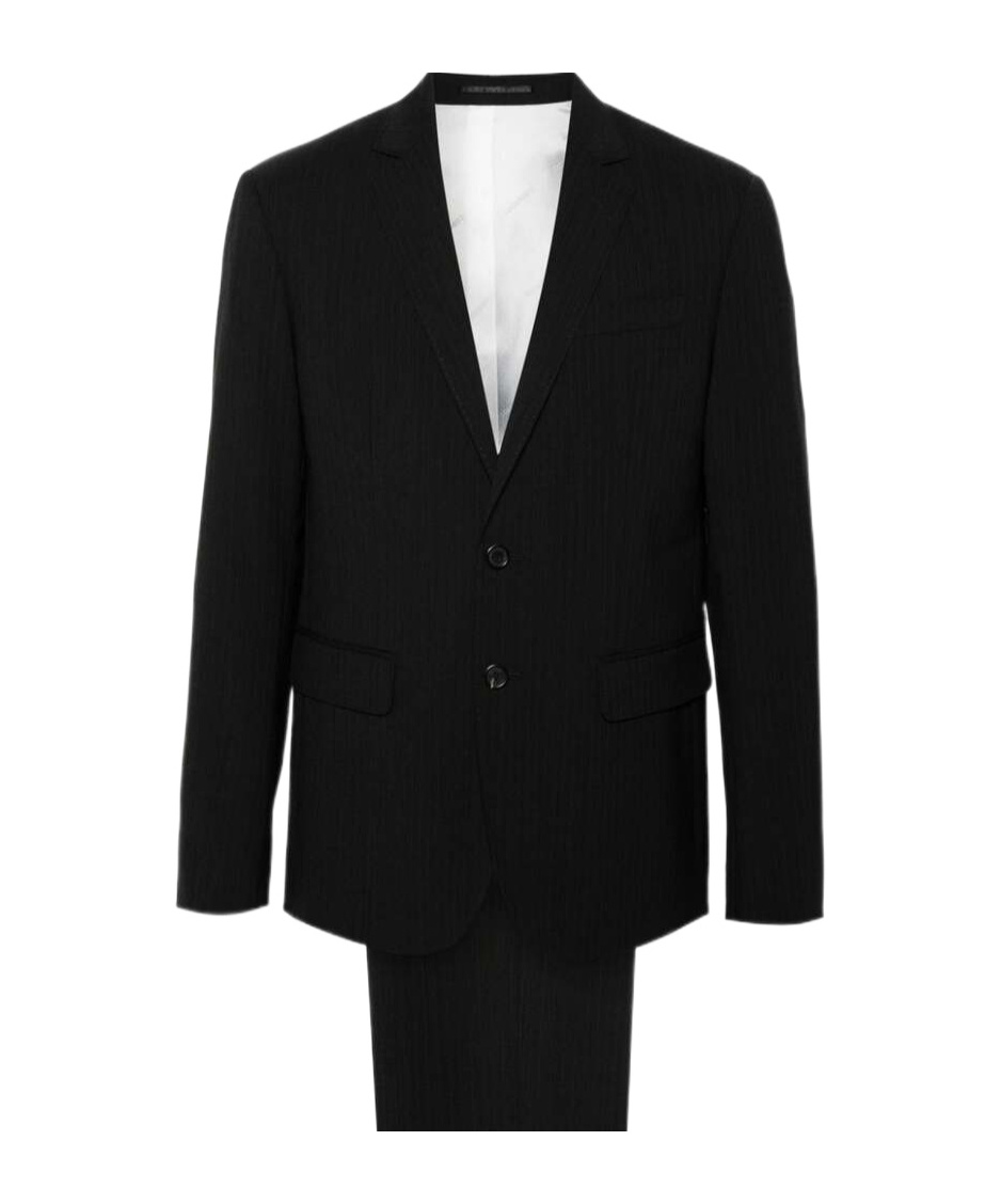 Single-breasted suit