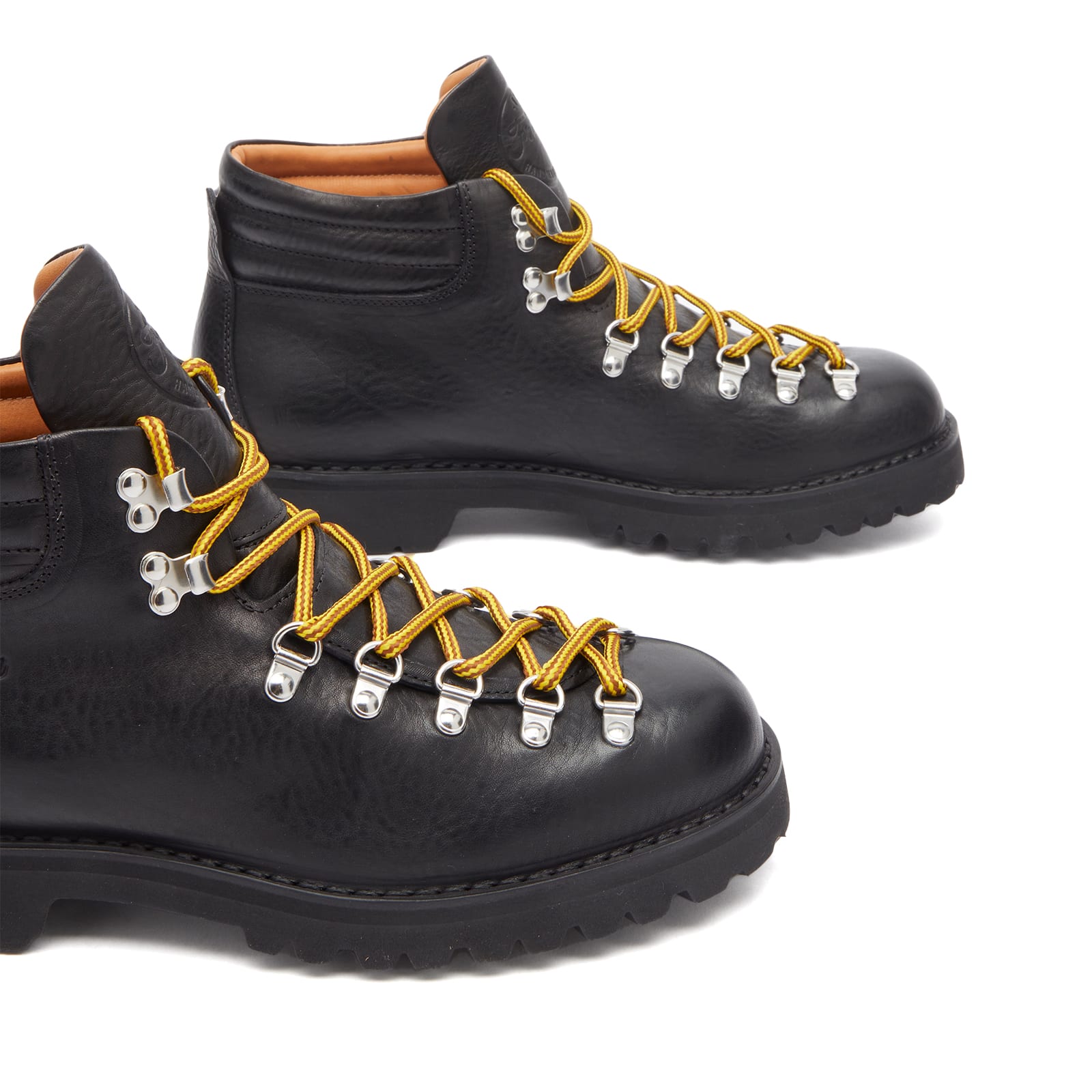 Men's M127 Roccia Vibram Sole Scarponcino Boot in Black