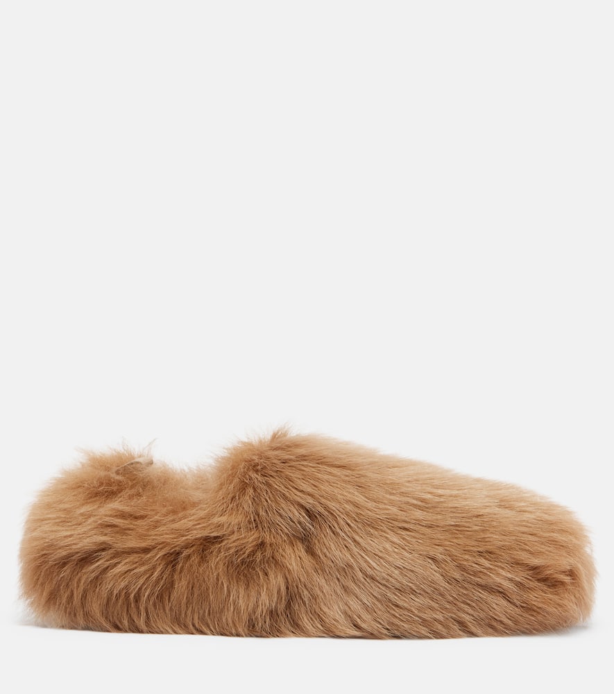 Gommino shearling slip-on shoes