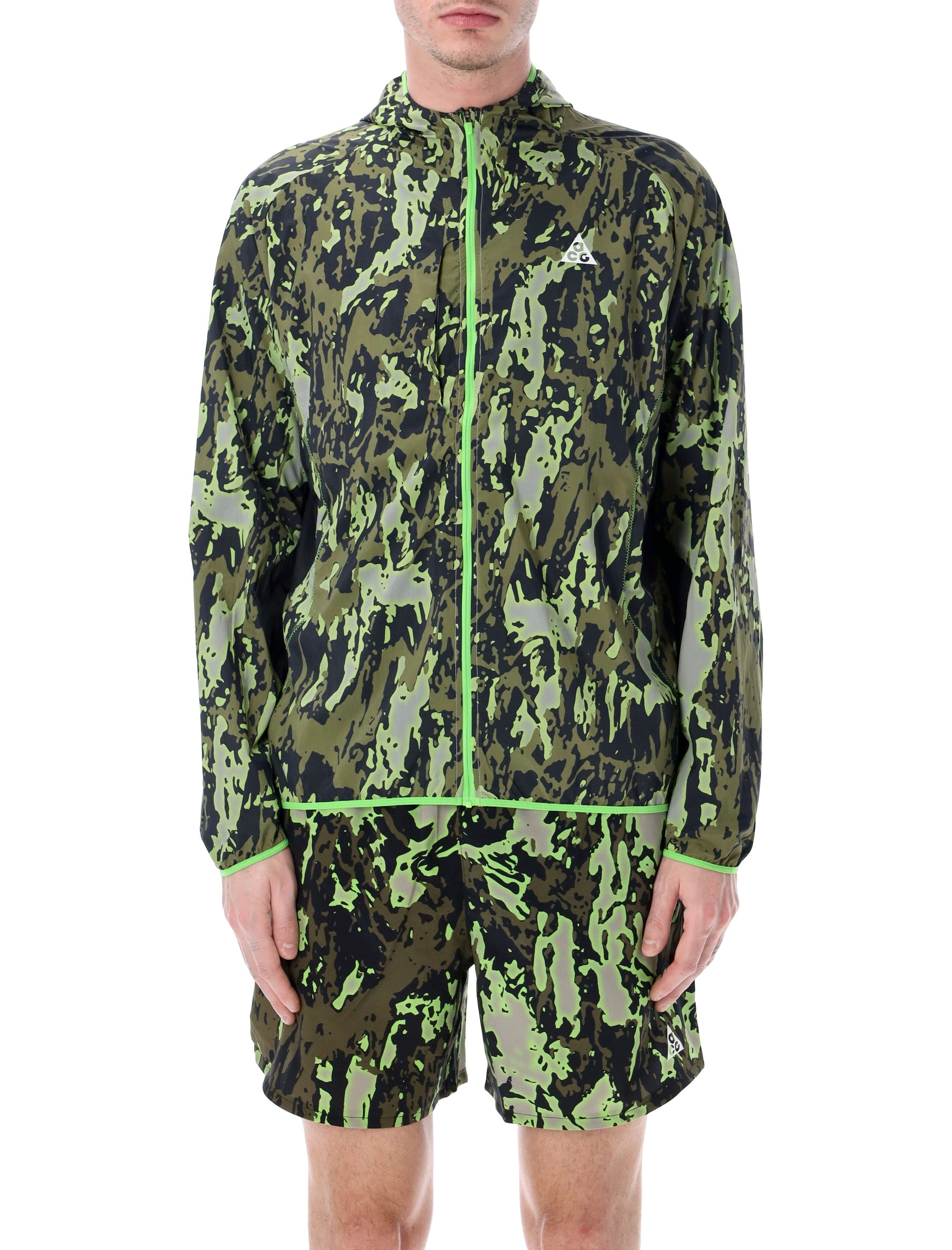 Lightweight Adventure Trail Jacket - Size L