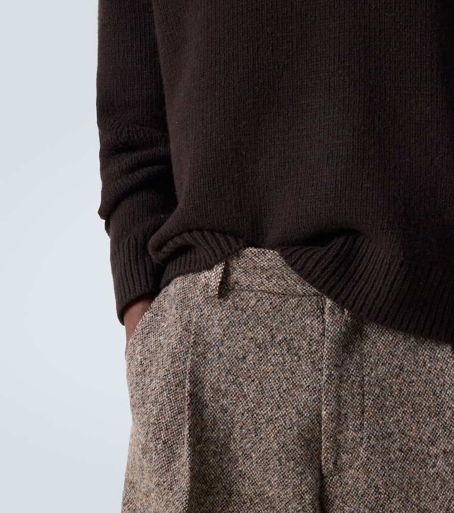 Wool and cashmere sweater