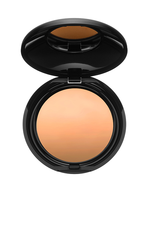 PAT McGRATH LABS Skin Fetish: Sublime Perfection Blurring Under-Eye Powder in Peach. a