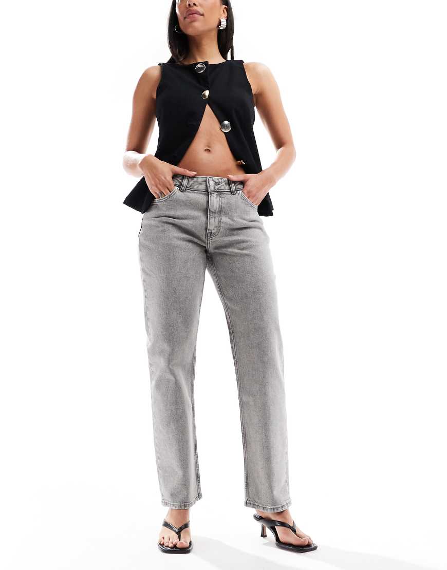 Arch mid waist straight leg jeans in tar ash gray wash