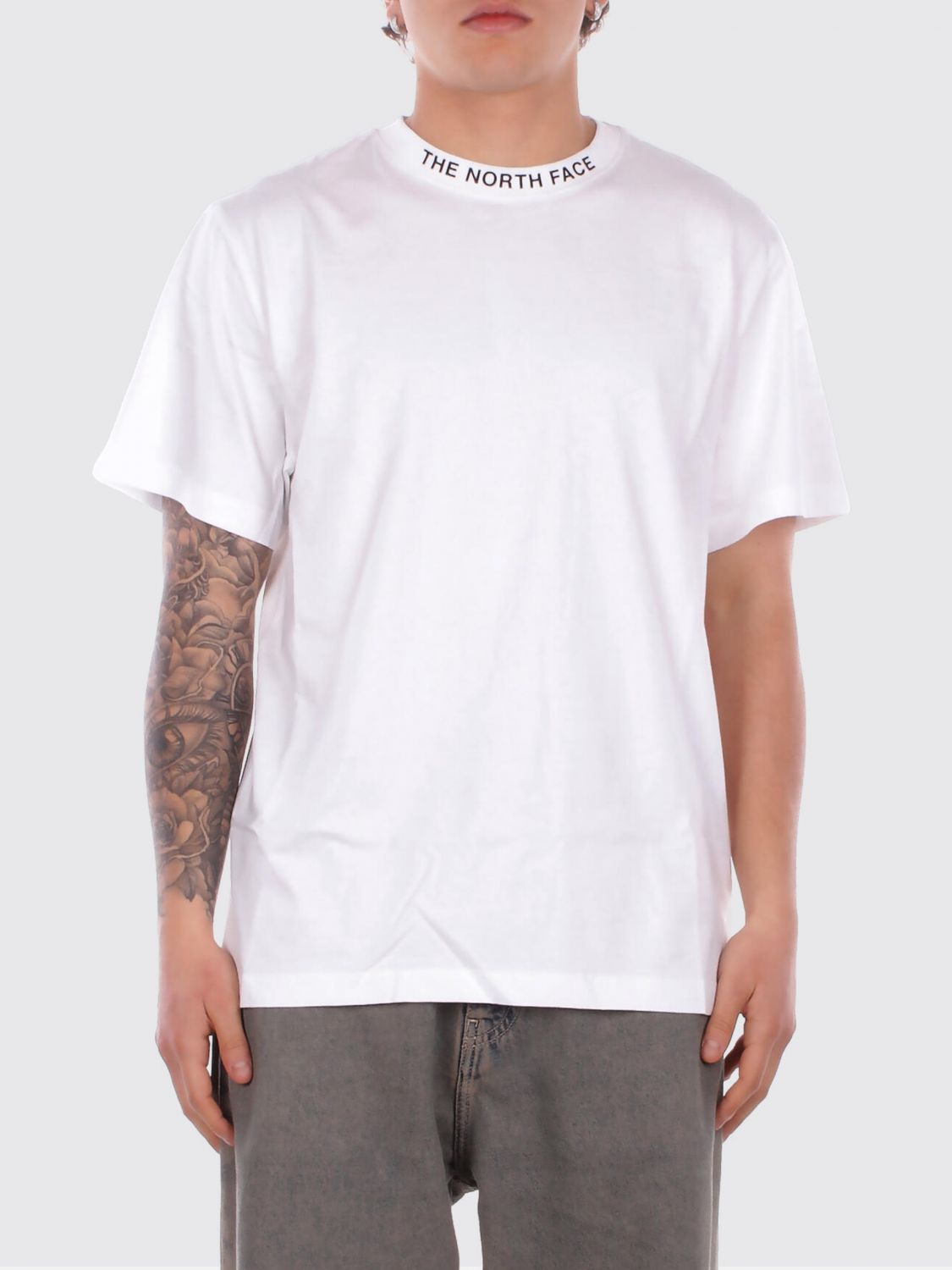 T-Shirt Men color Black