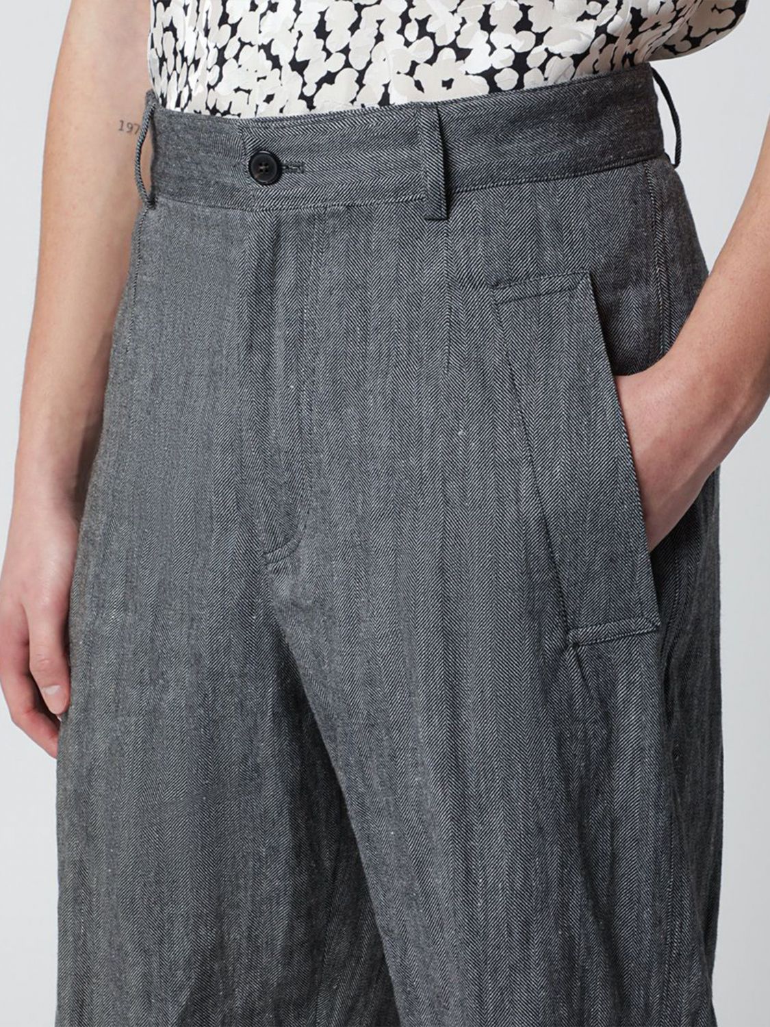 Pants Men color Black