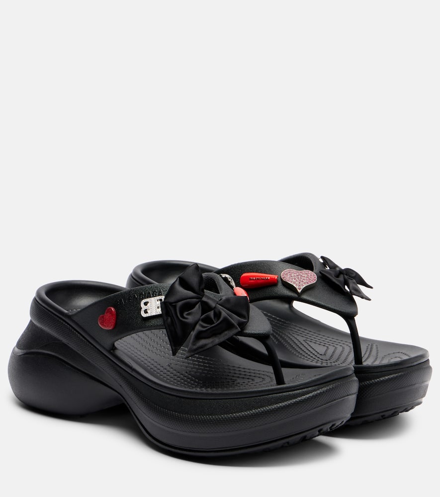 X Crocs Jibbitz platform thong sandals