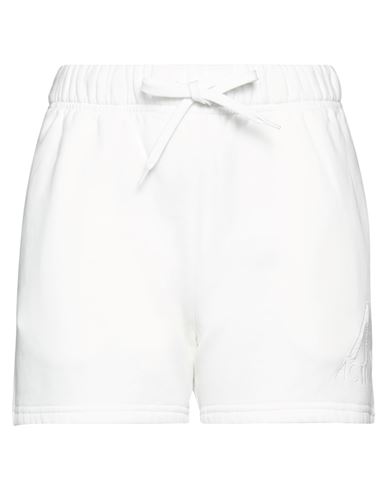 Woman Shorts & Bermuda Shorts White