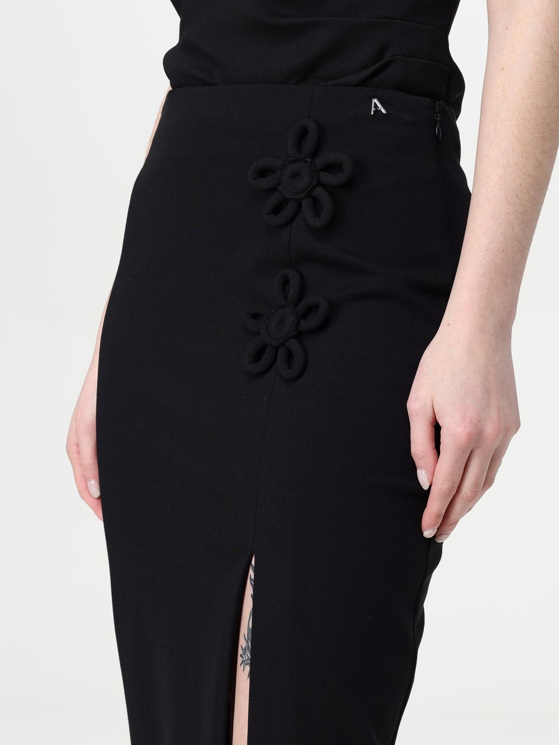 Skirt Woman color Black
