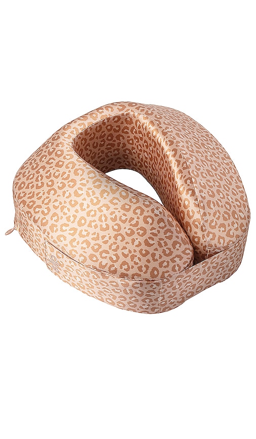 Slip Jet Setter Travel Pillow in Beauty: NA