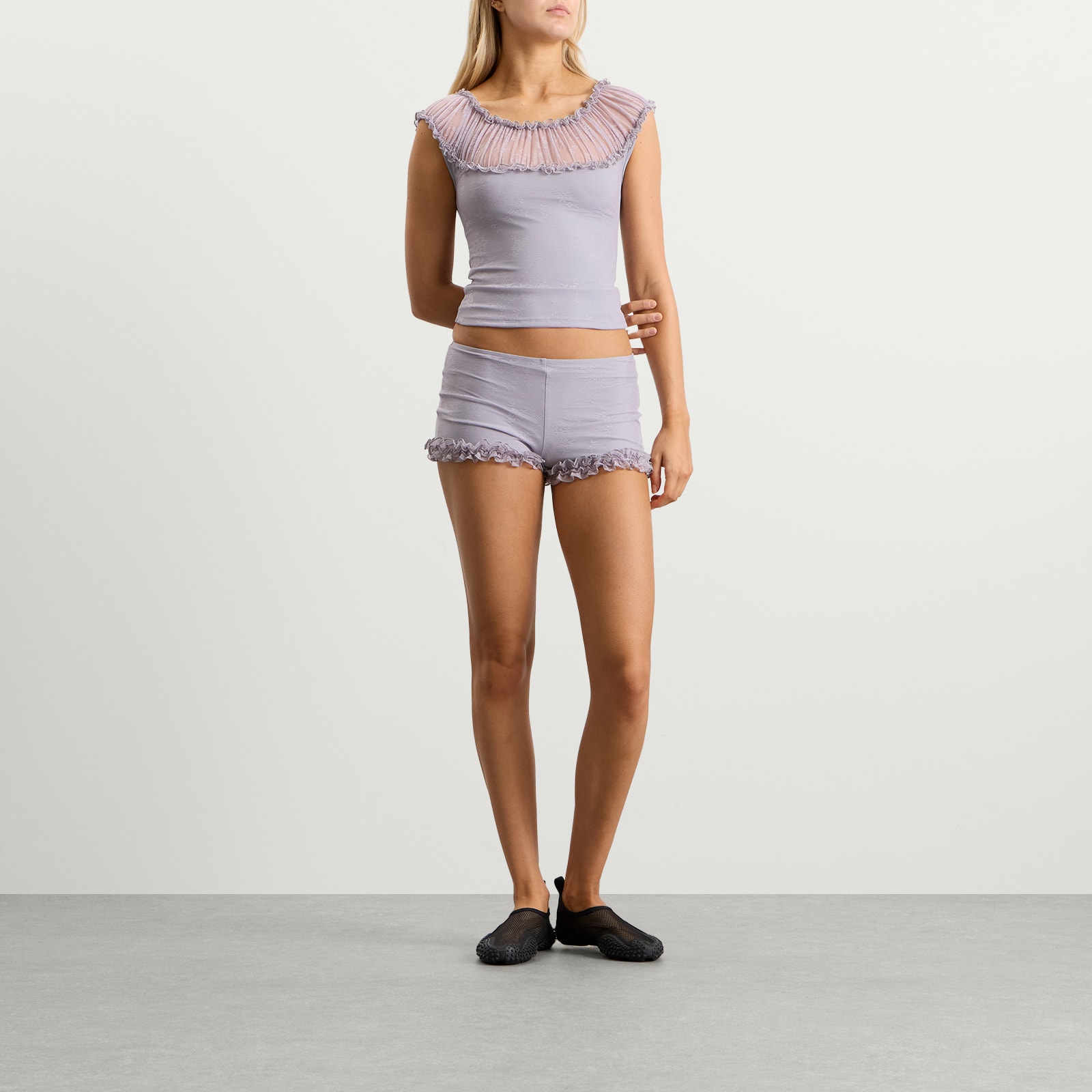 Women's Ruffled Micro Shorts Wisteria