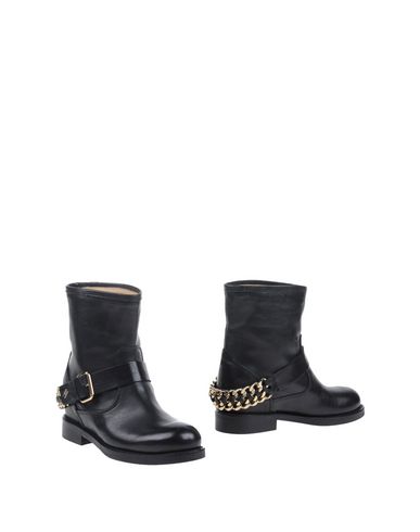 Woman Ankle boots Black Size 8.5 Soft Leather