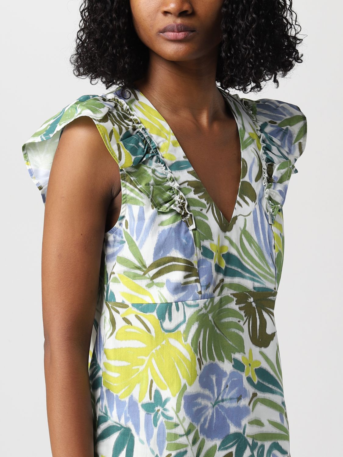 Top Woman color Green