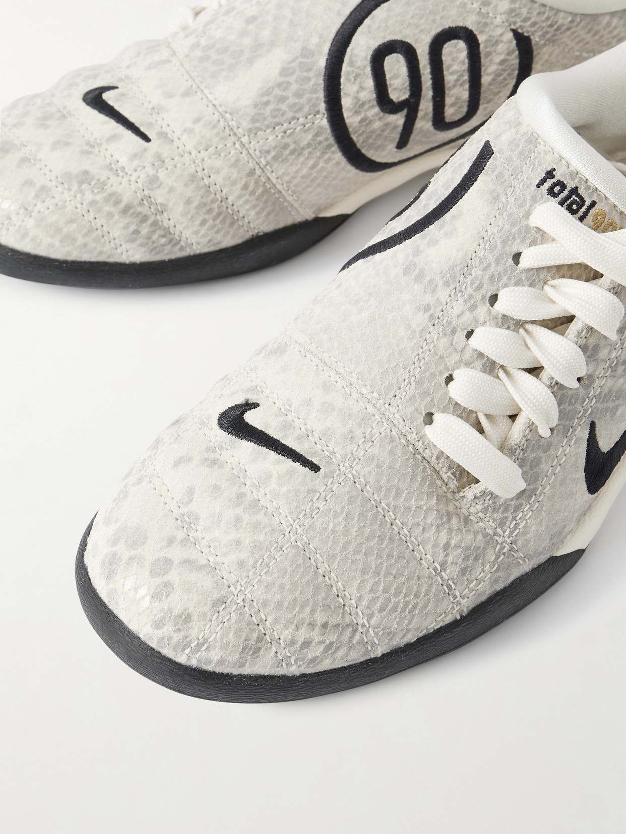 T90 Se Snake-effect Leather Sneakers - Off-white