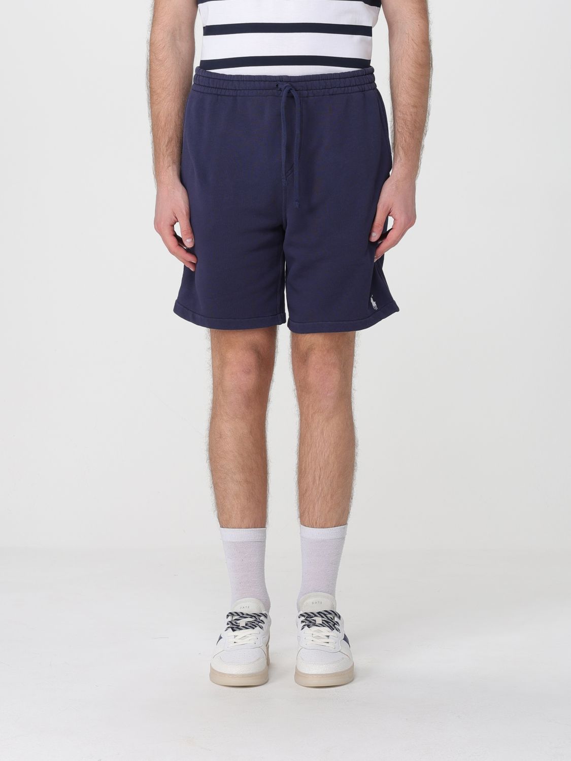 Shorts Men color Navy