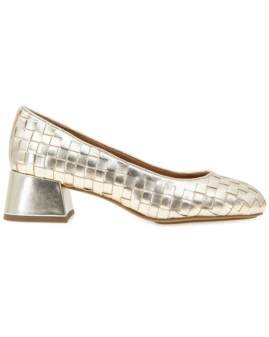 By Kenneth Cole Lancine Leather Pump
