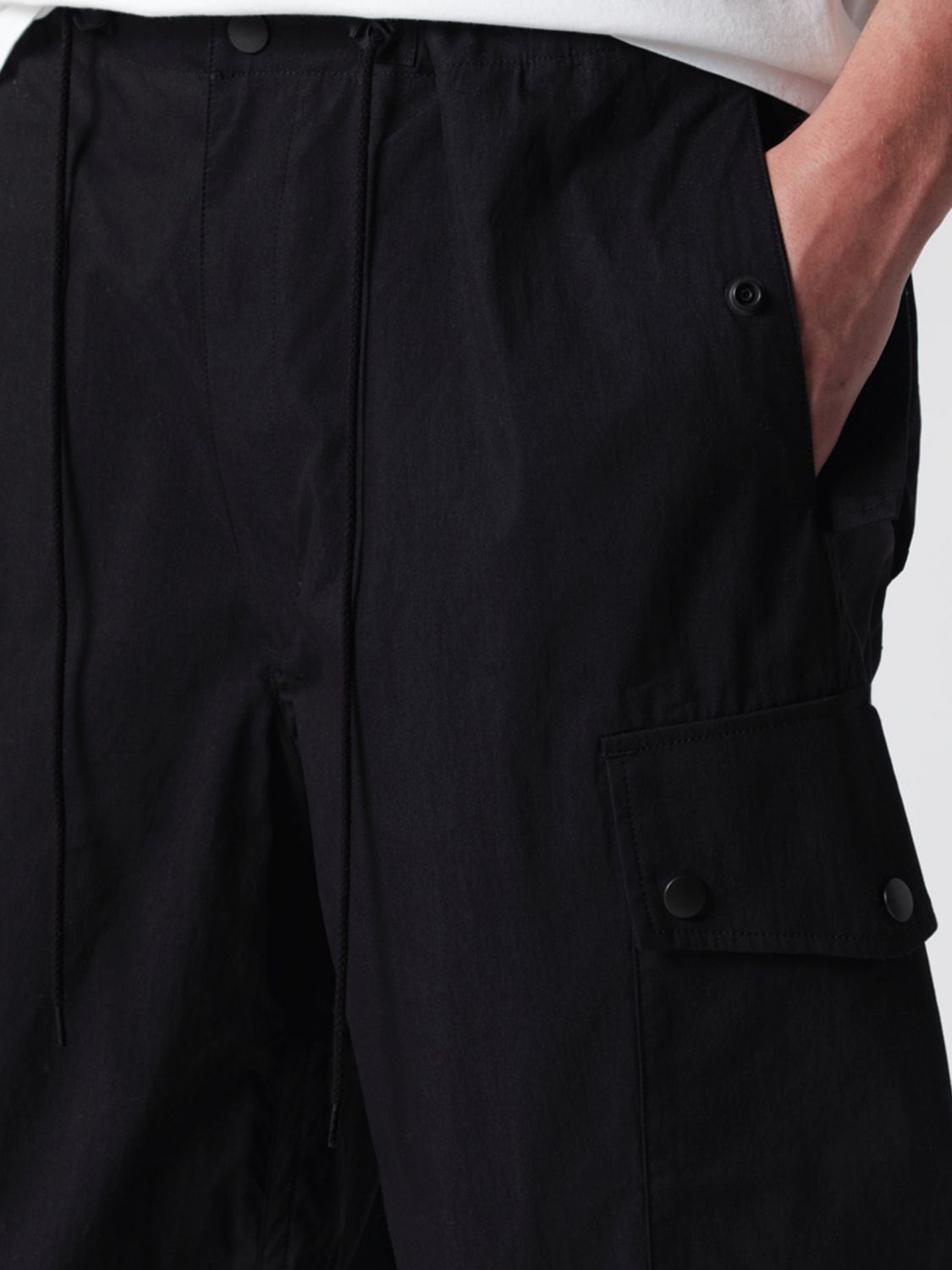 Pants Men color Black