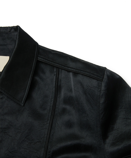 RAZOR JACKET