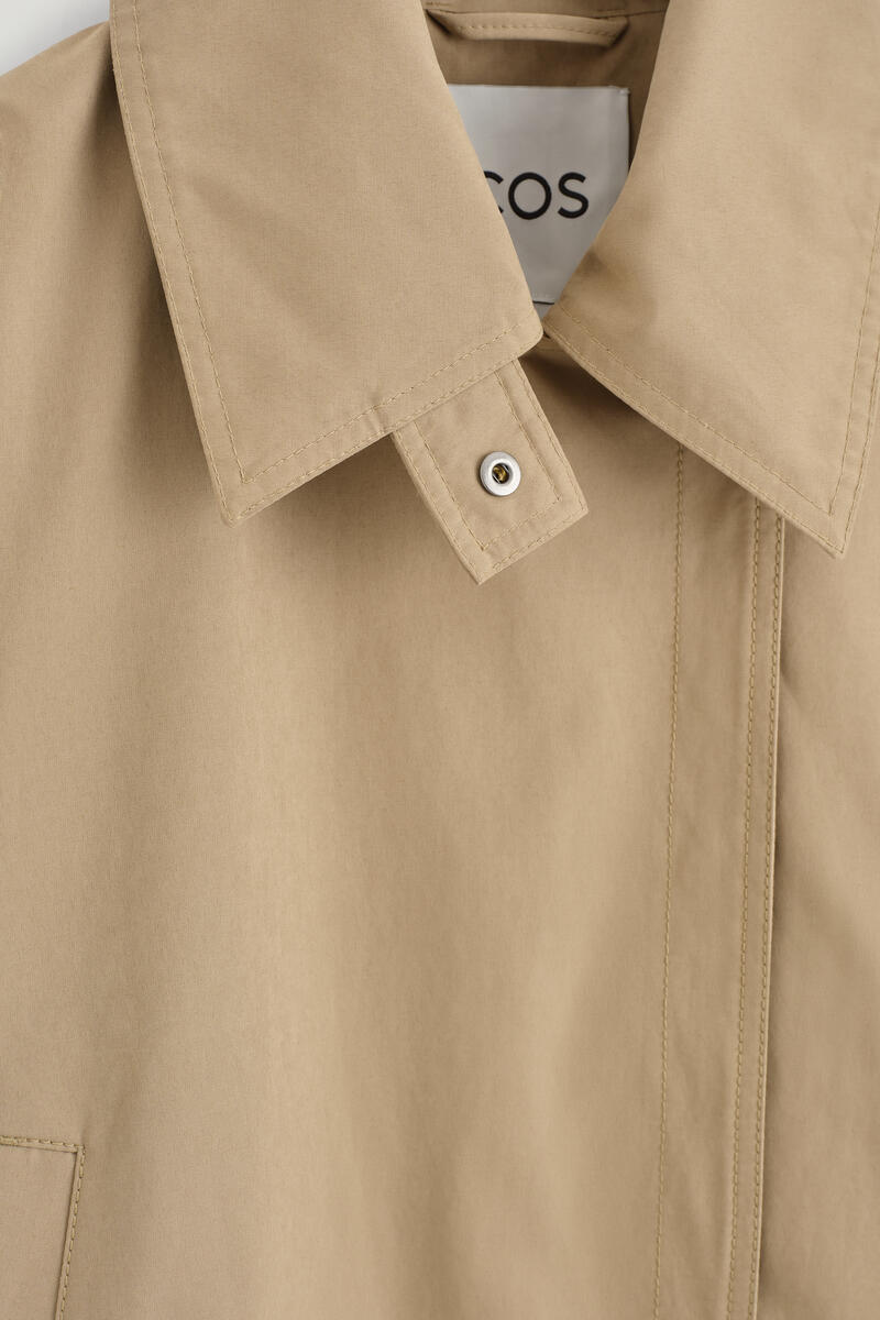 Rounded Short Trench Coat