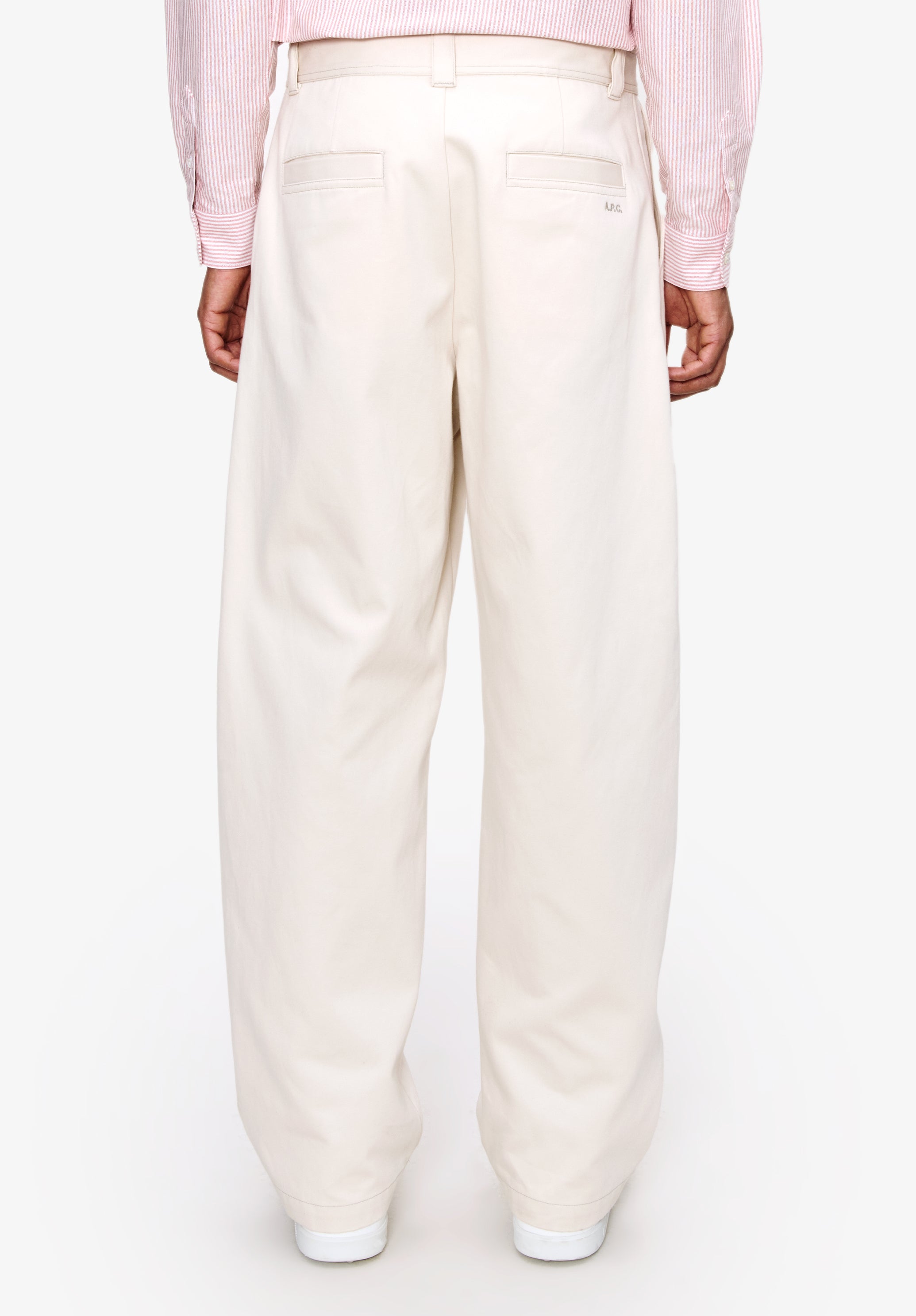 A. P.C. Men's Dan chinos Size: 44 in Chalk