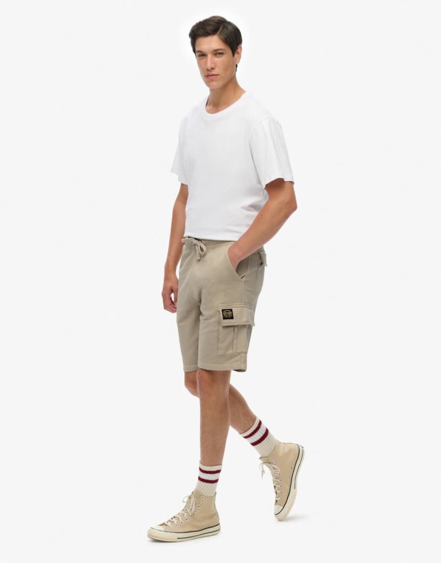 Contrast stitch cargo shorts in washed silver beige-Neutral