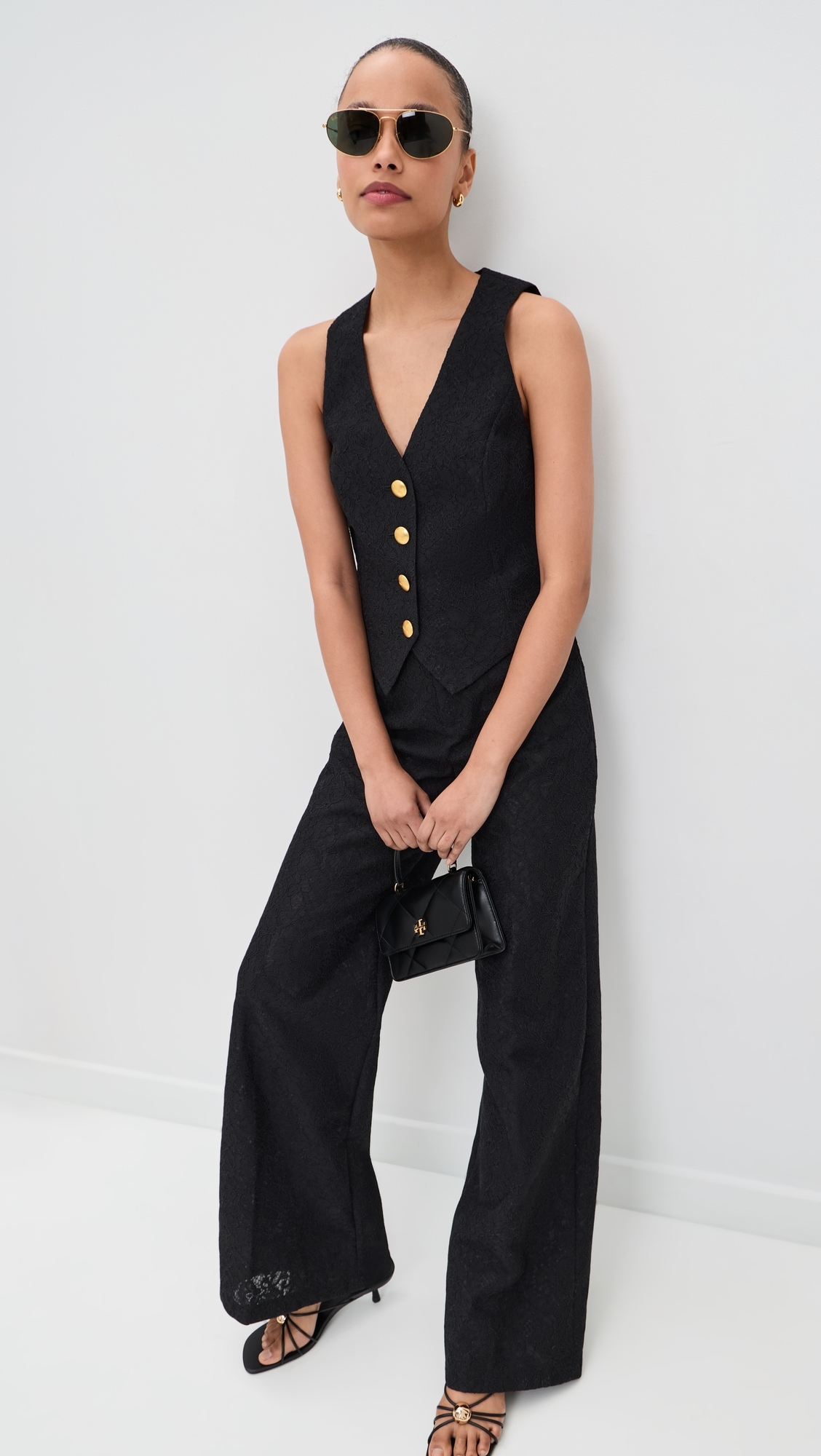 Kino Bonded Lace Vest Black
