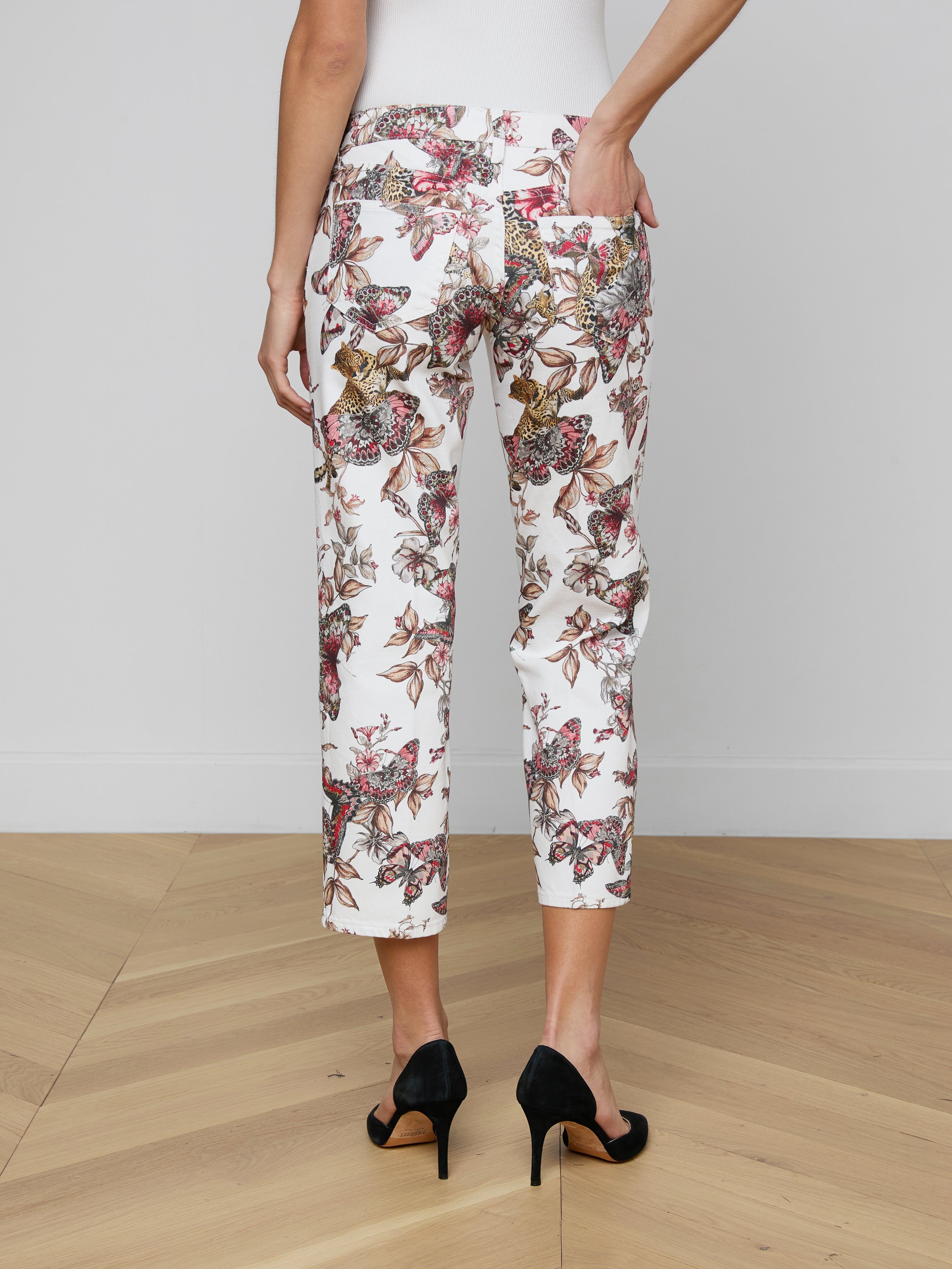 Blaine Cropped Stovepipe Jean In White Multi Large Butterfly Jungle