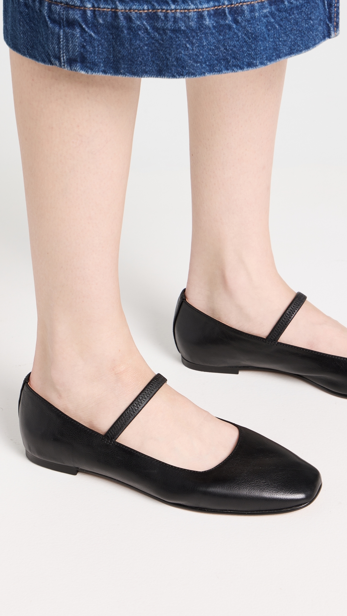 The Greta Ballet Flat True Black